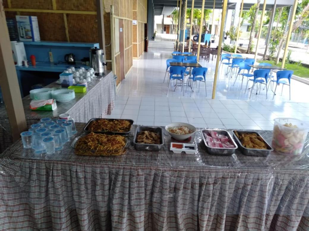 Pondok Wisata Dan Restoran Elim Waingapu Kültér fotó