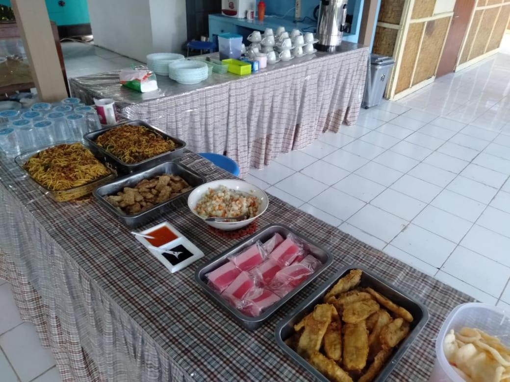Pondok Wisata Dan Restoran Elim Waingapu Kültér fotó