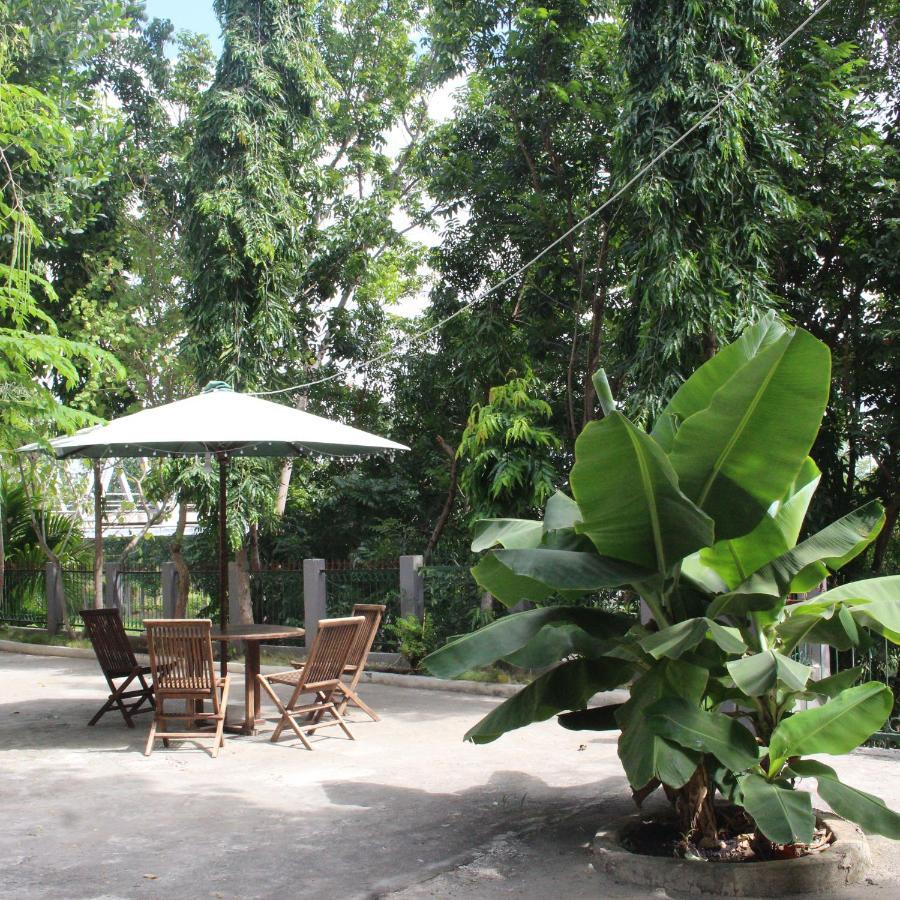 Pondok Wisata Dan Restoran Elim Waingapu Kültér fotó